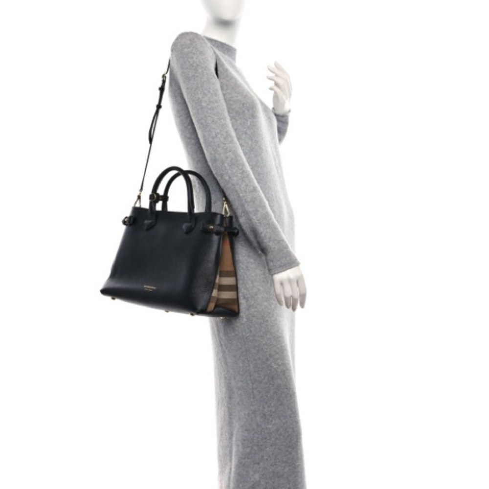 Authentic BURBERRY Derby Calfskin House Check Medium Banner Tote in Black.